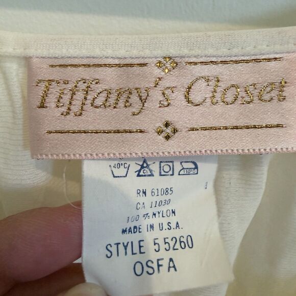 Vintage Tiffany's Closet Nightgown Women’s OSFA XL Cream Flounce Ruffle Pirate - Picture 5 of 12